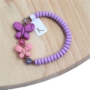 Hand Crafted Clay Beaded Bracelet Stretch Purple and Pink Howlite Butterflies 7"
